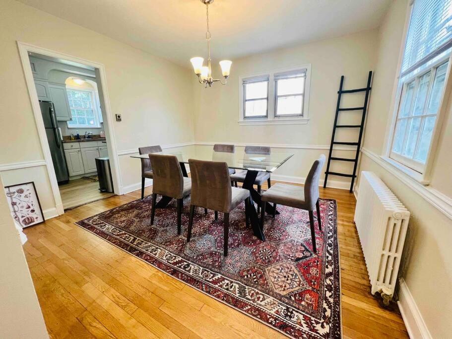 Dc'S Best Location 4 Bed With Parking Walk To Metro And Nightlife Bethesda Row チェビー・チェイス エクステリア 写真