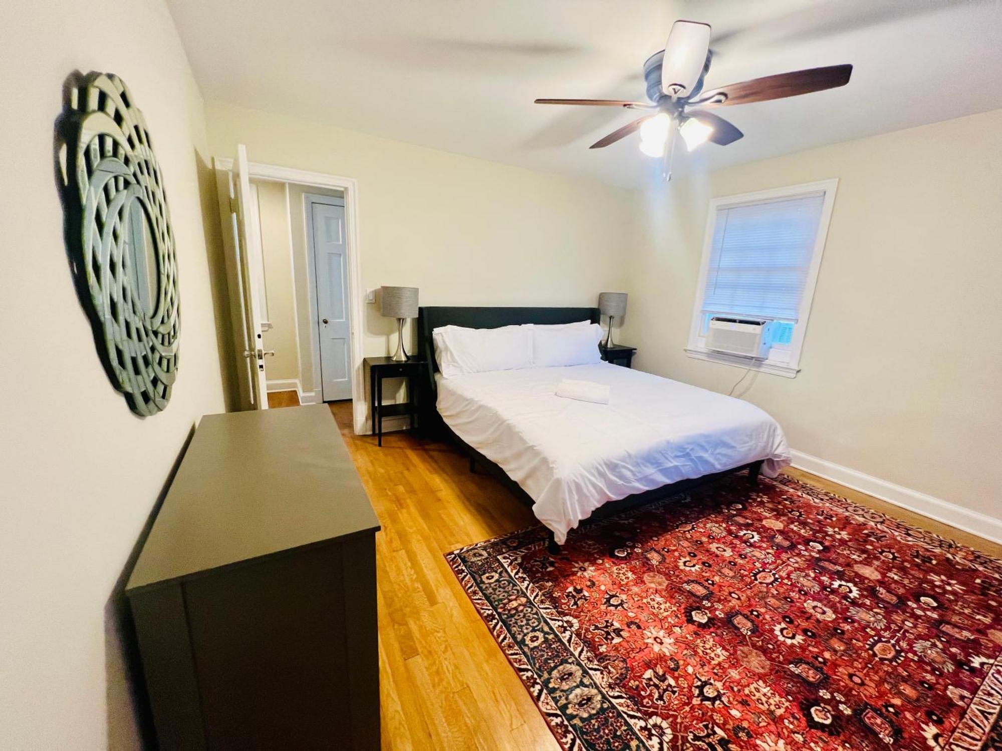 Dc'S Best Location 4 Bed With Parking Walk To Metro And Nightlife Bethesda Row チェビー・チェイス エクステリア 写真